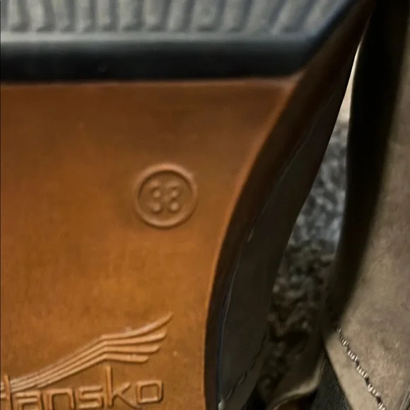 Dansko Gray/taupe Leather Women's Clogs 38 - Picture 6 of 9